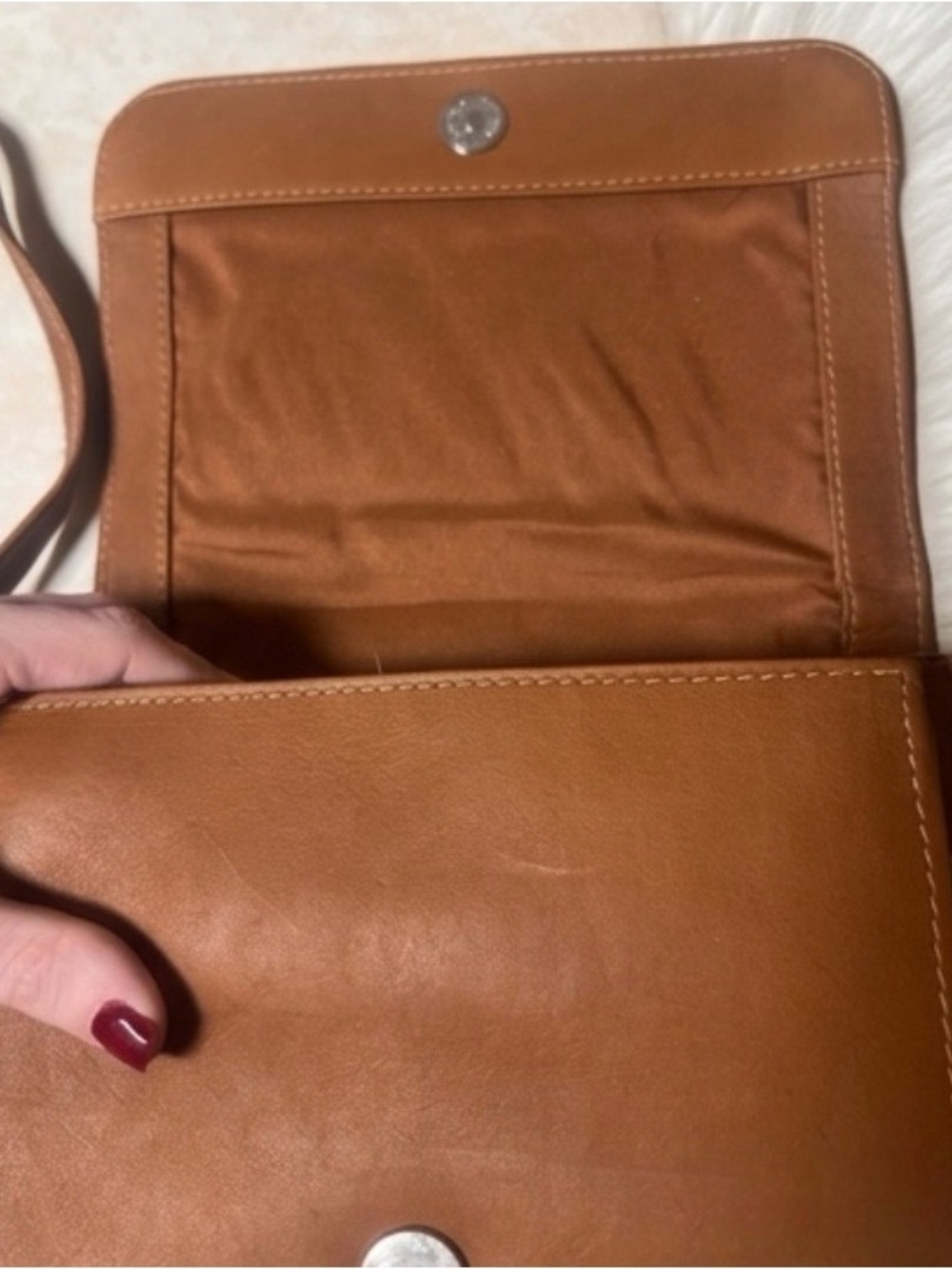Piel Leather Vintage Crossbody Organizer Bag Saddle Brown Wallet Purse⁠ - Picture 6 of 9